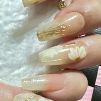 美甲出清 （S多M少）