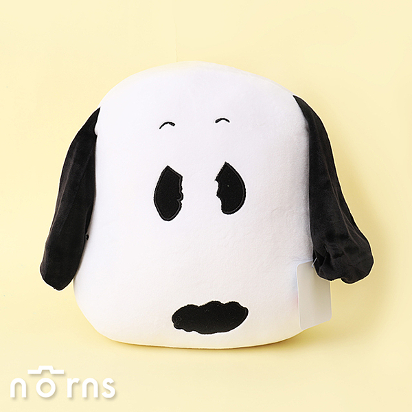 細緻短絨毛材質，手感柔軟好摸，療癒感十足 可當作座椅靠枕、墊枕、午安枕使用，為生活增添舒適度。