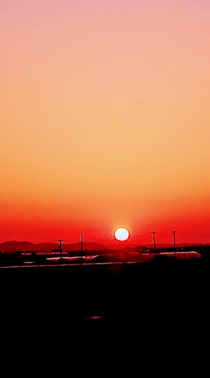 推しのこと話したい人、雑談とか歌歌いたい人、ライトしたい人誰でもおいで～