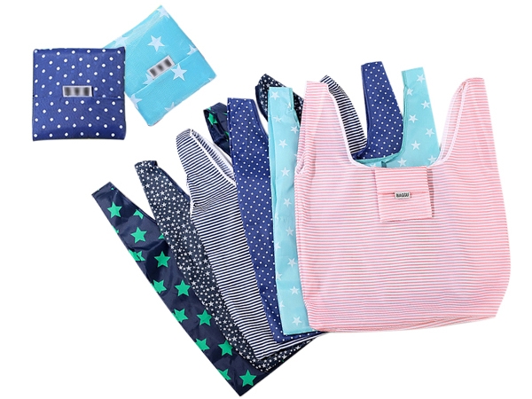 韓版文青環保印花折疊購物袋(1入)【D020783】款式隨機，還有更多的日韓美妝、海外保養品、零食都在小三美日，現在購買立即出貨給您。