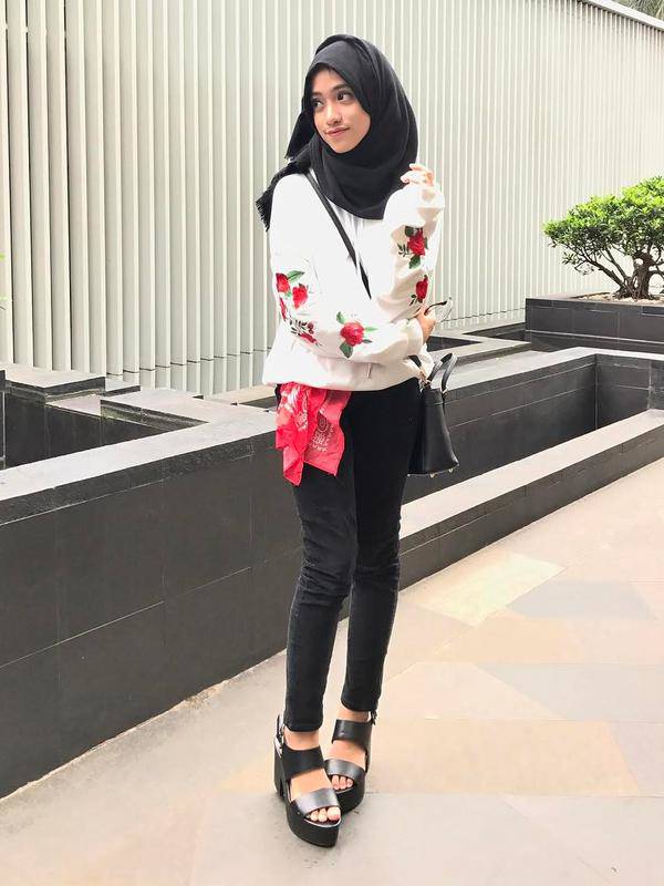 Ootd Hijab Casual Style Pakaian Anak Muda Jaman Sekarang Berhijab