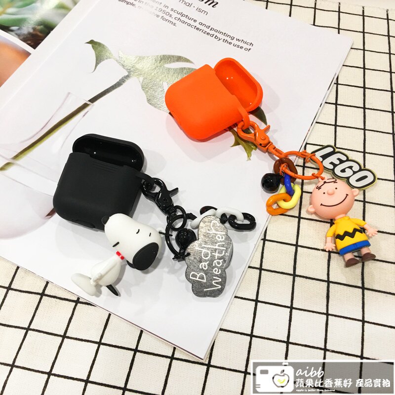蘋果 airpods 史努比 蝙蝠俠 查理布朗 無線耳機保護套 矽膠 卡通 耳機套 保護套 鑰匙圈 吊飾 公仔 英雄。人氣店家蘋果比香蕉好的藍芽耳機/藍芽喇叭/air pods保護套有最棒的商品。快到