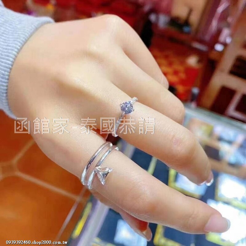 【泰國 恭請 聖物 狐仙戒指兩尊】0192 現貨 招財 防小人 招桃花 旺事業 引貴人 泰國佛牌 泰國師傅加持 戒指