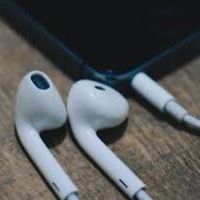 เรามักจะซ่อนคนคนนึงไว้ในเพลงบางเพลงเสมอ🥀