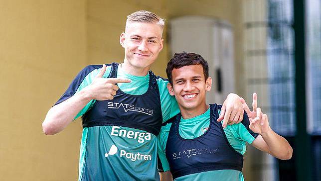 Bek Polandia Terpesona Dengan Kerja Keras Egy Maulana Di Lechia Gdansk Indosport Com Line Today