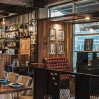 โรล/ROLEPLAY PUB/ร้านอาหาร