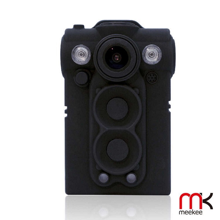 USB充電線、衣領夾、魔鬼氈、 魔術背夾、吊繩、說明書、保固卡 ◎ BSMI字號：D33J78 ◎ NCC字號：CCAJ17LP5190T0 ◎ 產地：台灣 ◎ 保固：2年(依原廠公告為主，人為及外觀