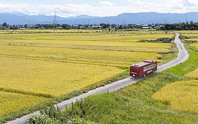 無印良品巴士秋天開跑 生活良品街頭出沒中 Japan Walker Line Today