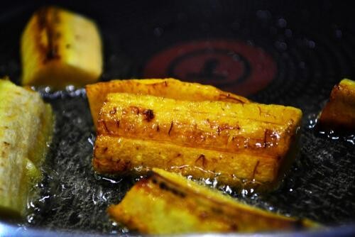 買いすぎた バナナ を美味しく大量消費 絶品すぎるお手軽レシピ３選を大公開 オリーブオイルをひとまわしニュース