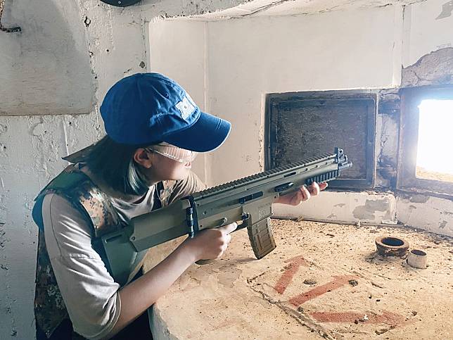 ▲必訪戰爭遺跡，享受刺激水彈槍射擊。(圖/奧丁丁體驗)