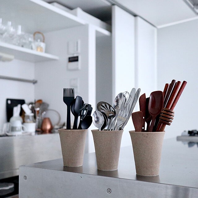 こんなに使いやすいんだ カトラリーの 立てる 収納術