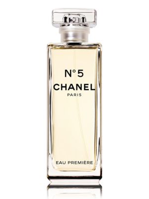 A decidedly lighter, fresher, softer interpretation of N°5. a silky-smooth harmony of notes that rev