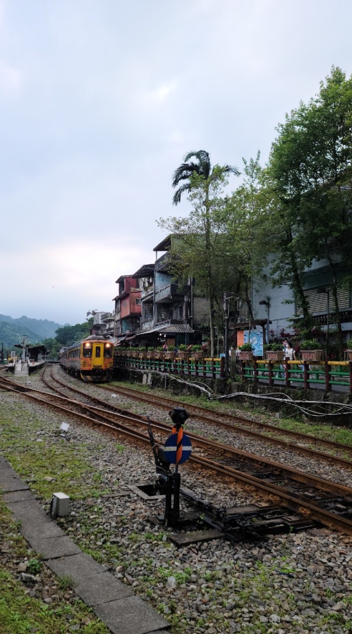 旅遊美食1，2群管理員群