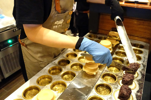 信義區車輪餅-青畑九號豆製所台北快閃店，新竹超人氣浮誇系車輪餅台北信義區03/01-04/22人氣口味和獨家口味統一時代百貨期間限定，台北好吃車輪餅