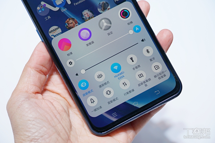 真雙螢幕手機 VIVO NEX 登台，10GB RAM、三主鏡頭、售價 24,990 元