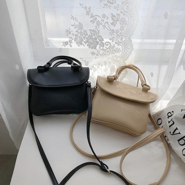 【狐狸跑跑】新款復古紋磁扣三隔層手提單肩小方包pu斜挎女包DD172