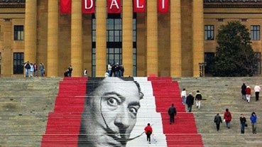 超強立體感階梯，讓人捨不得從他們身上踩過！