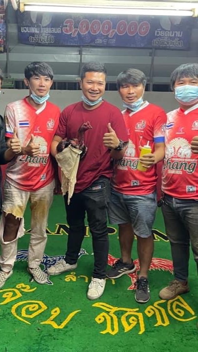 ซุ้ม ส.สมบัติ