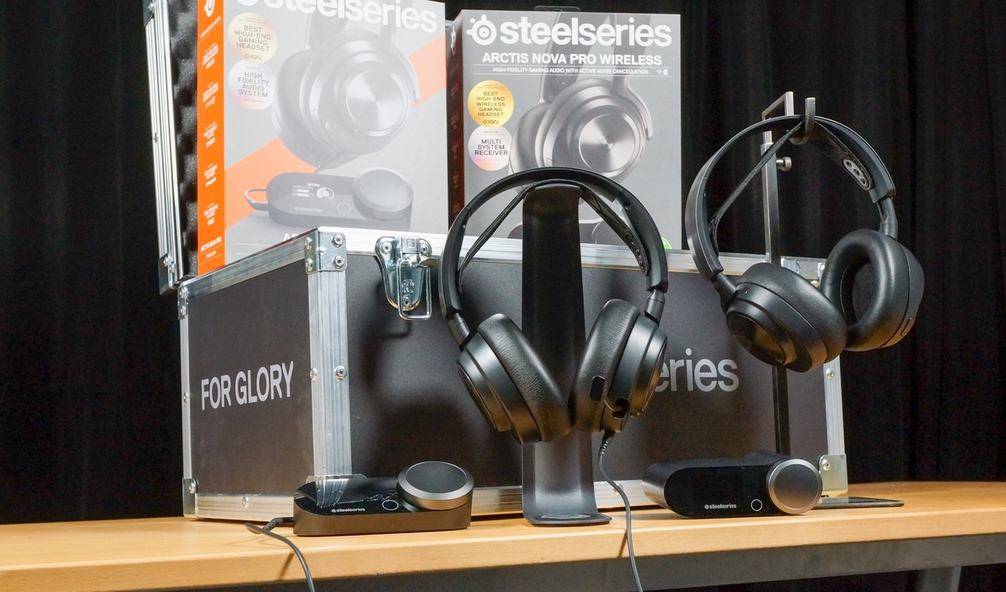 開箱】SteelSeries Arctic Nova Pro 電競耳機系列特別版內容+ 香港售價