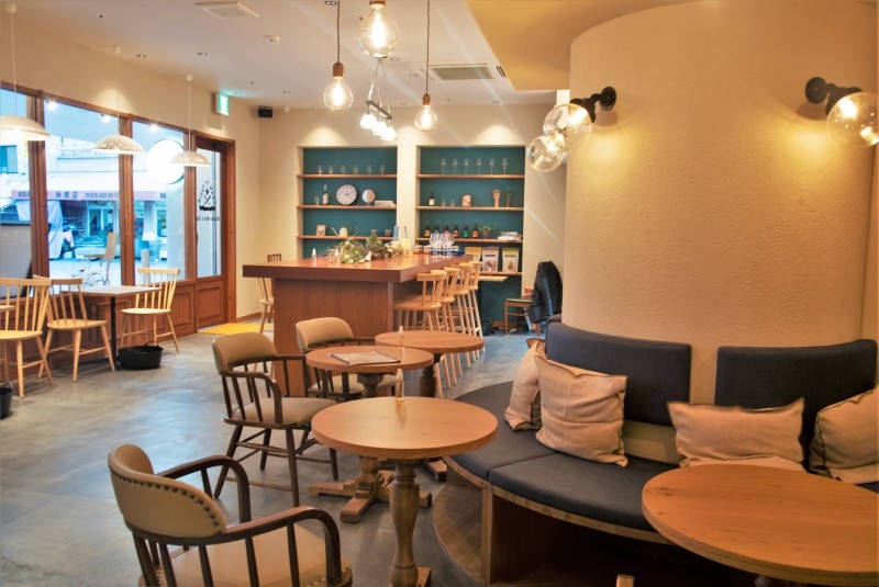 神戸の人気カフェが姫路に登場 姫路店では居酒屋としても