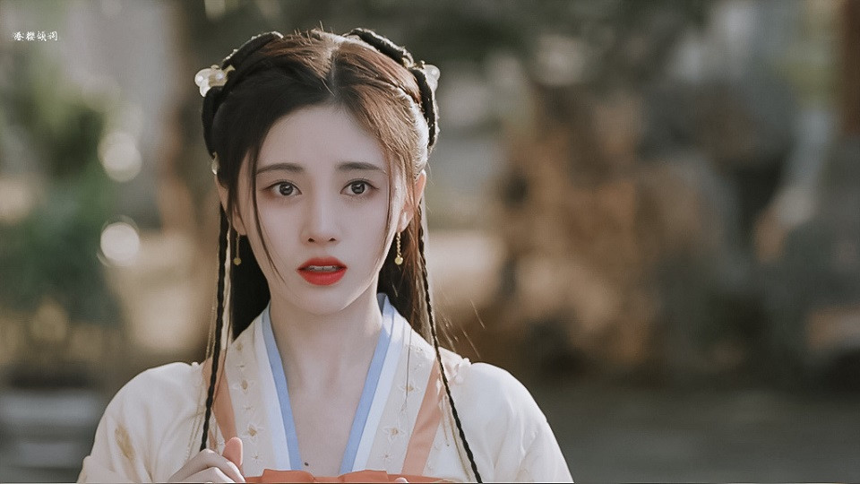 古裝&時裝都好看的神顏女星TOP 4：鞠婧禕