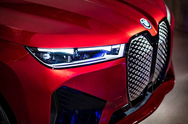Bmw Ix豪華電動休旅實車亮相xdrive40 50 內外極美 世界高級品 Line Today