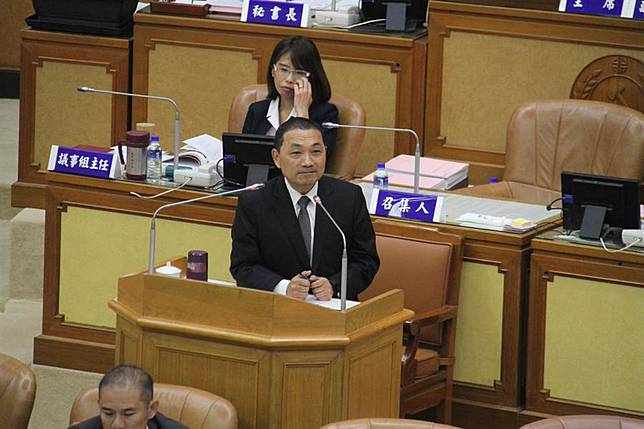 臉書屢被韓粉出征 侯友宜總質詢表白了