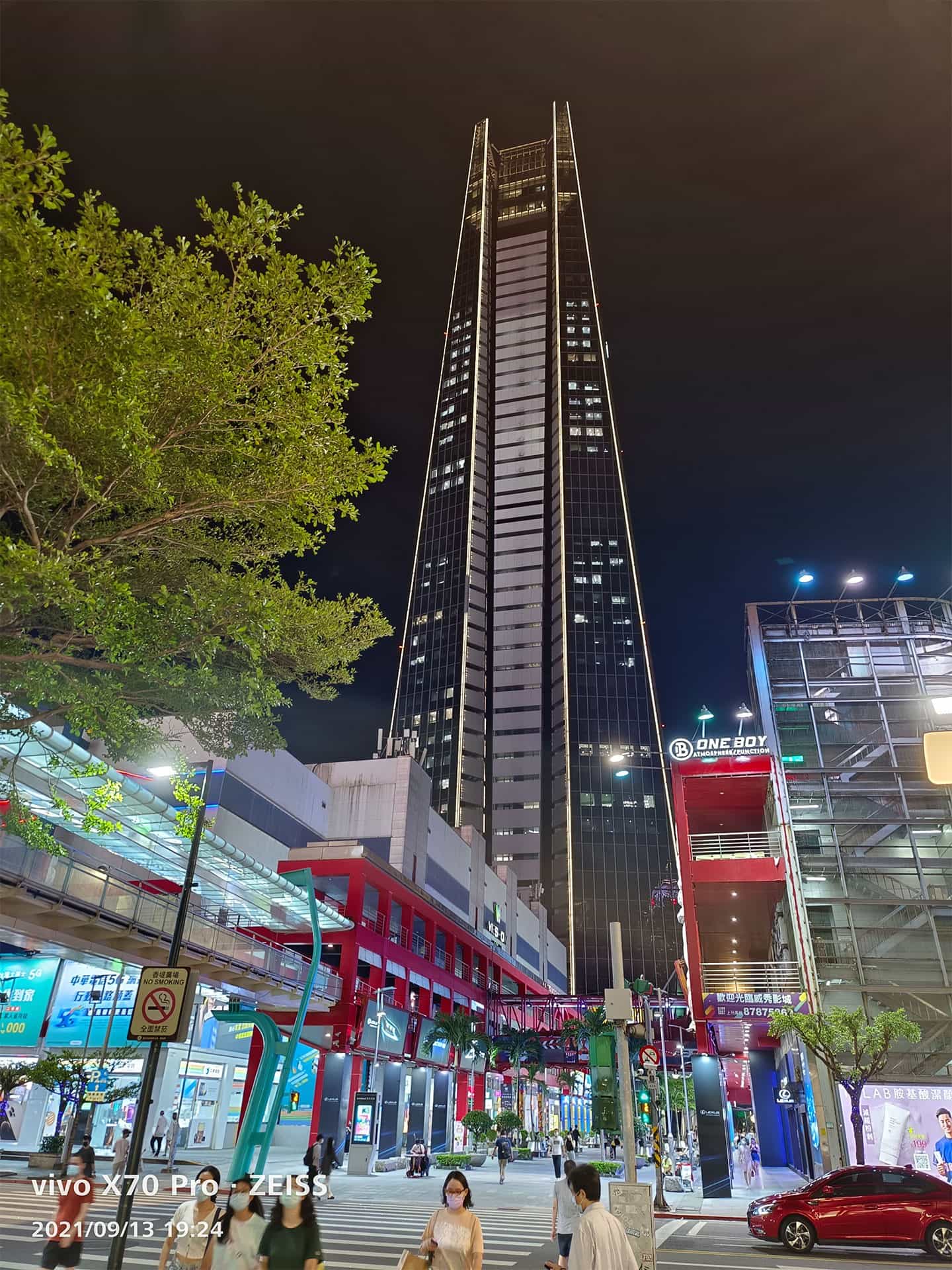 新世代蔡司攝影旗艦 vivo X70 Pro 深度評析，大量實拍測試見真章！