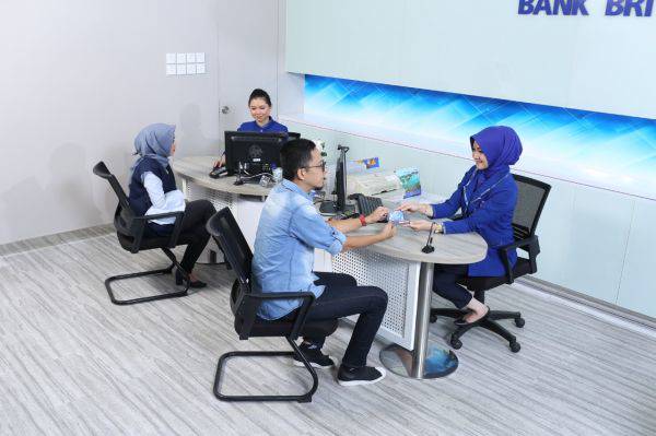 Bri Sesuaikan Jam Layanan Cabang Media Indonesia Line Today