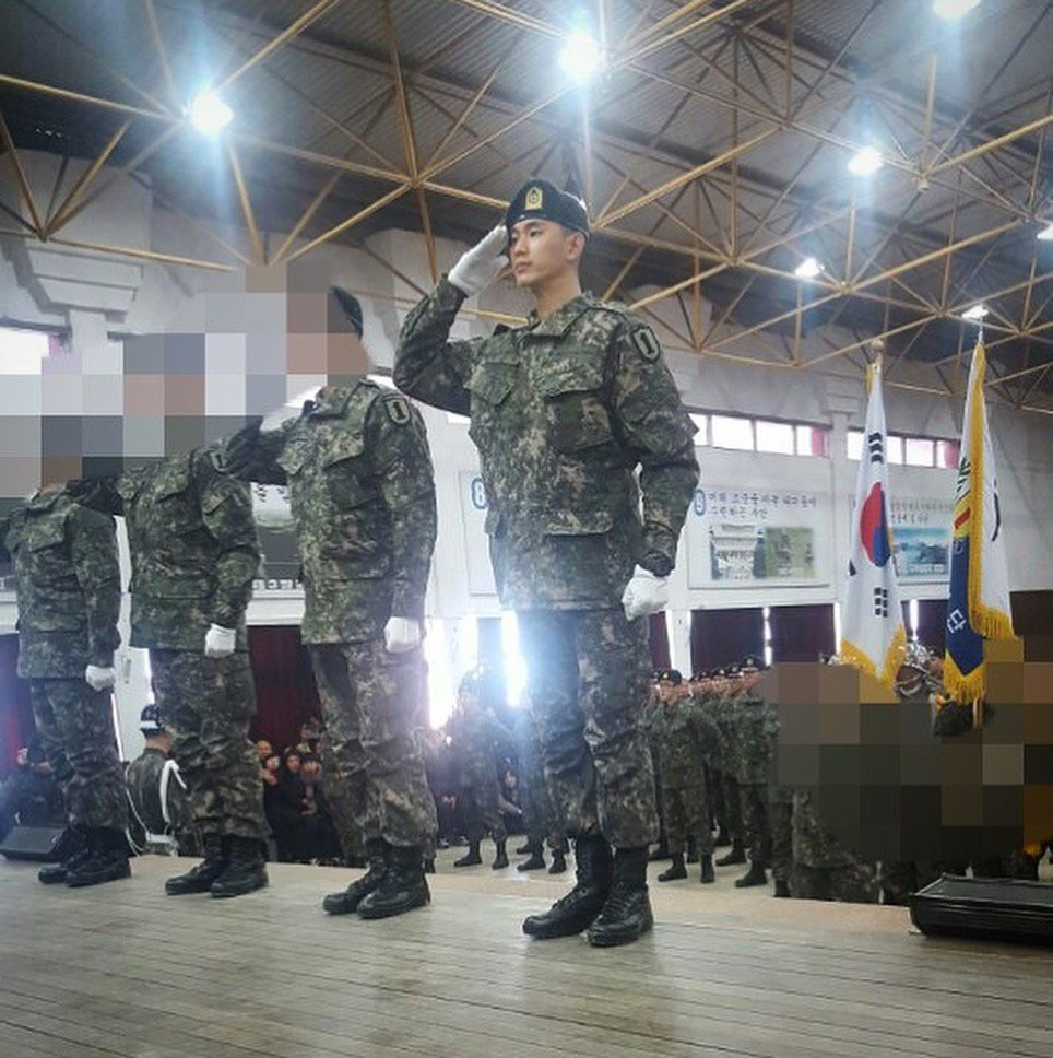 《雖然是精神病但沒關係》金秀賢冒生命危險在當兵！清地雷&日常訓練，成長為值得信任的男人