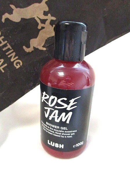 *Realhome*英國手工香芬名牌 LUSH ~年度限量沐浴精 玫瑰果醬 100g (ROSE JAM) 新到貨NEW