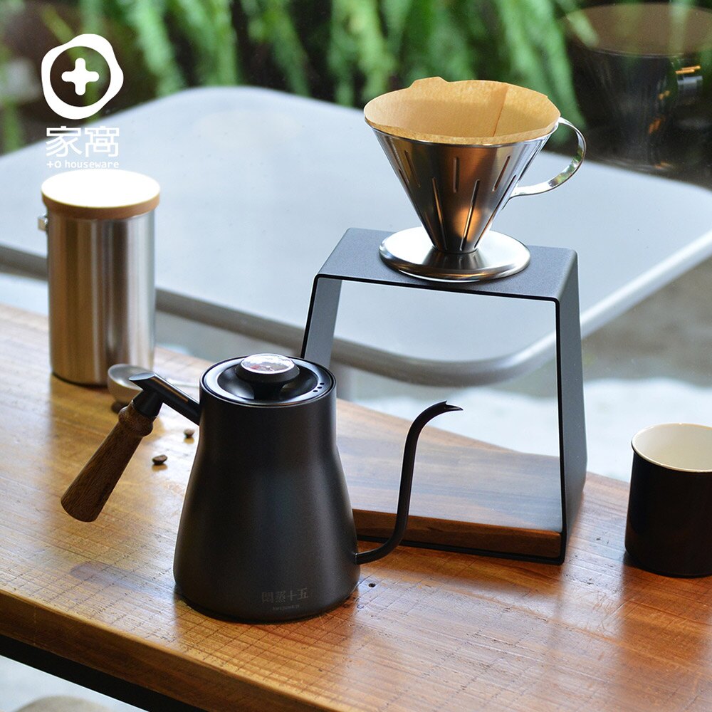 【+O家窩】悶蒸十五手沖咖啡旗艦組(咖啡濾架+手沖壺+濾杯) (日式 咖啡 鵝頸 沖泡 錐形 V60 金屬 不銹鋼 工業風)。人氣店家Nicegoods 生活好東西的餐廚家政、咖啡專用器具有最棒的商品