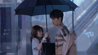 陸劇令人著迷的霸道總裁7：《世界欠我一個初戀》夏柯