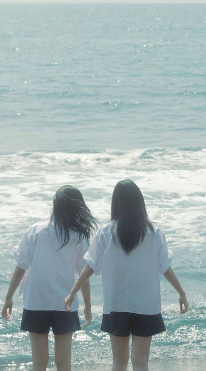 『  夏の光に、君が揺れていた。』