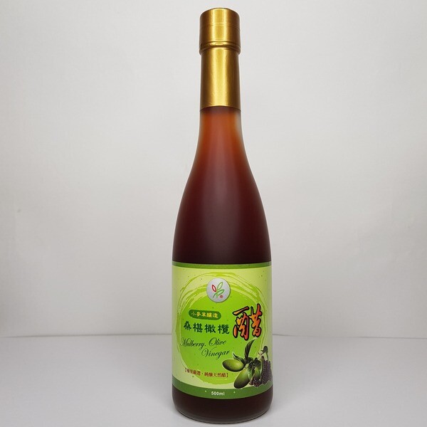 傳承百年獨家天然小麥草釀醋工法餘韻繚繞的天然果香 台灣唯一小麥草釀造醋檢驗報告書 財團法人食品工業研究所 檢驗報告書號碼 097SA07097 、098SA00681 、100SA07605 檢驗證實