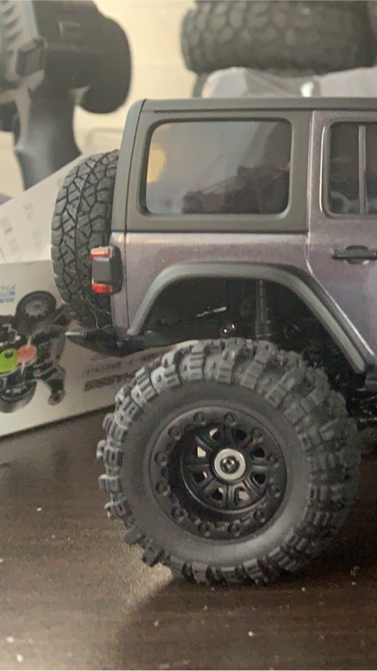 ミニッツ4×4