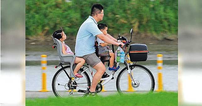 【老公不愛愛2】偷看謎片DIY　老婆難過「他不愛我」