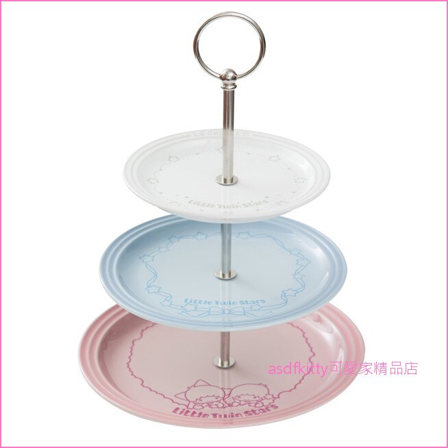 asdfkitty可愛家☆le creuset x sanrio限量聯名 雙子星三層陶瓷蛋糕架 粉紅色+藍色+白色-法國。居家,家具與寢飾人氣店家asdfkitty可愛家精品店的廚房用品有最棒的商品。