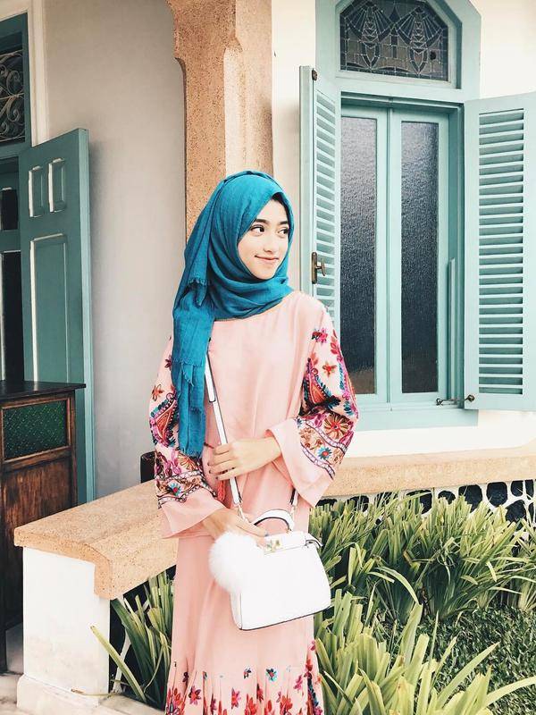 Buat Anak ABG ini 7 Gaya Hijab Yang Tepat Untuk Kamu Tiru
