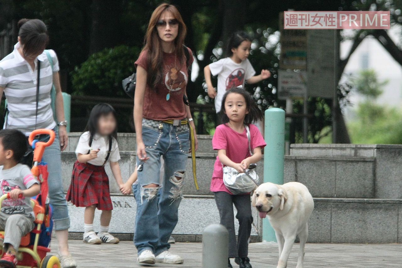 木村拓哉 コロナ禍で量産された 愛犬散歩 写真