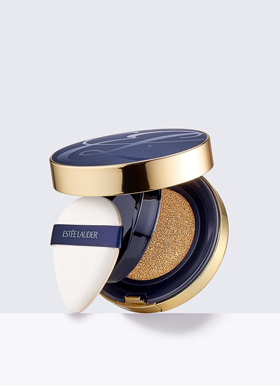 新型態水感氣墊 秒拍爆水 搶眼微霧光暈 底妝全天無破綻