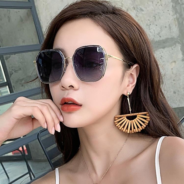 新款ins墨鏡女偏光太陽眼鏡韓版潮圓臉防紫外線大臉顯瘦