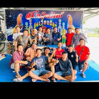 วัยรุ่นรางคู่ เพชรบุรี