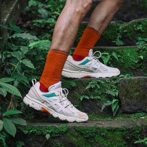 20200430 ASICS gel venture re-9