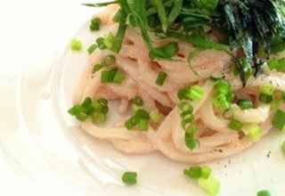 簡単美味 一人ランチにぴったり 明太子うどん の味バリエ4選