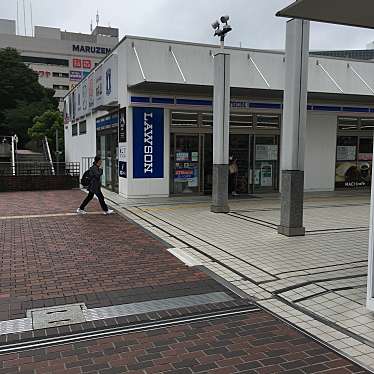 ローソン 多摩センター駅前 ローソンタマセンターエキマエテン 落合 多摩センター駅 コンビニエンスストア By Line Place