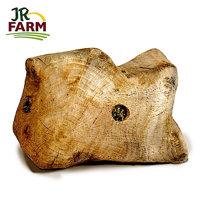 喚起寵物的本能：在自然環境中嗅聞、翻找、挖掘、啃咬刺激官能、身心舒壓!100%可食用，多重口感增加樂趣適合各階段寵物鼠和寵物兔全天然櫸木根，堅硬耐磨不帶刺，安全磨牙以美味種子點心充填