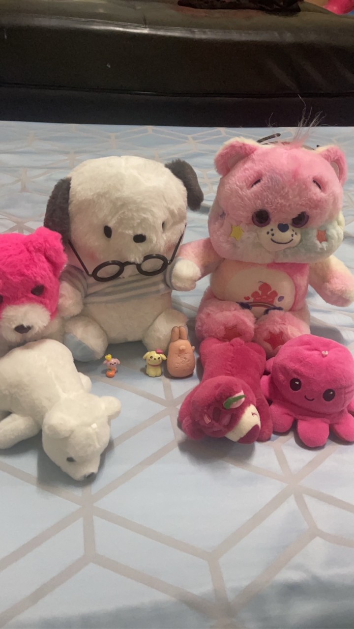 กลุ่มครอบครัวไส้กรอก และครอบครัวอังคาร และก็ สโนว์