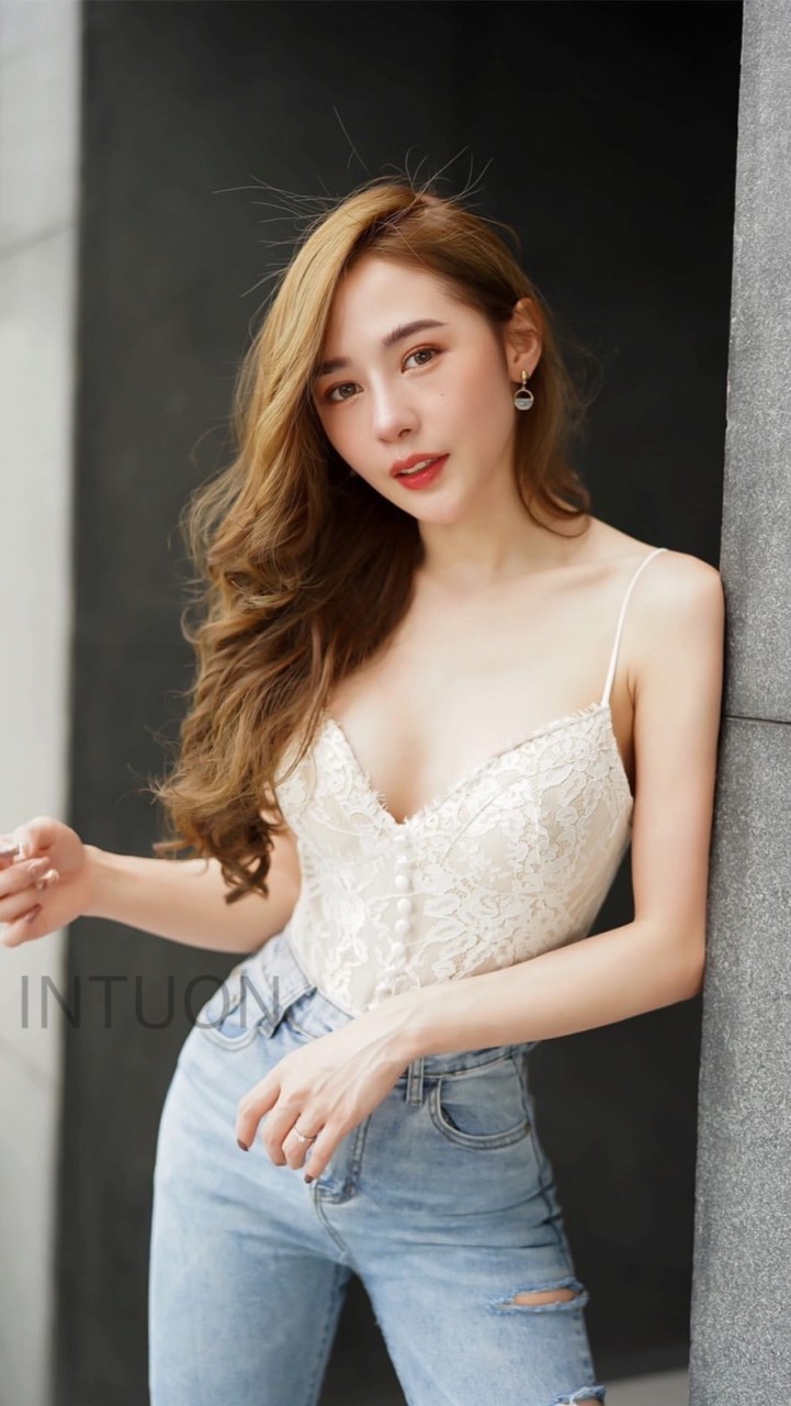 เมย์ขายส่ง