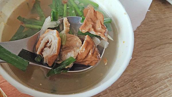 【中和美食】肉羹大腸麵線餐車-只有中午才會出現的美味餐車小吃店